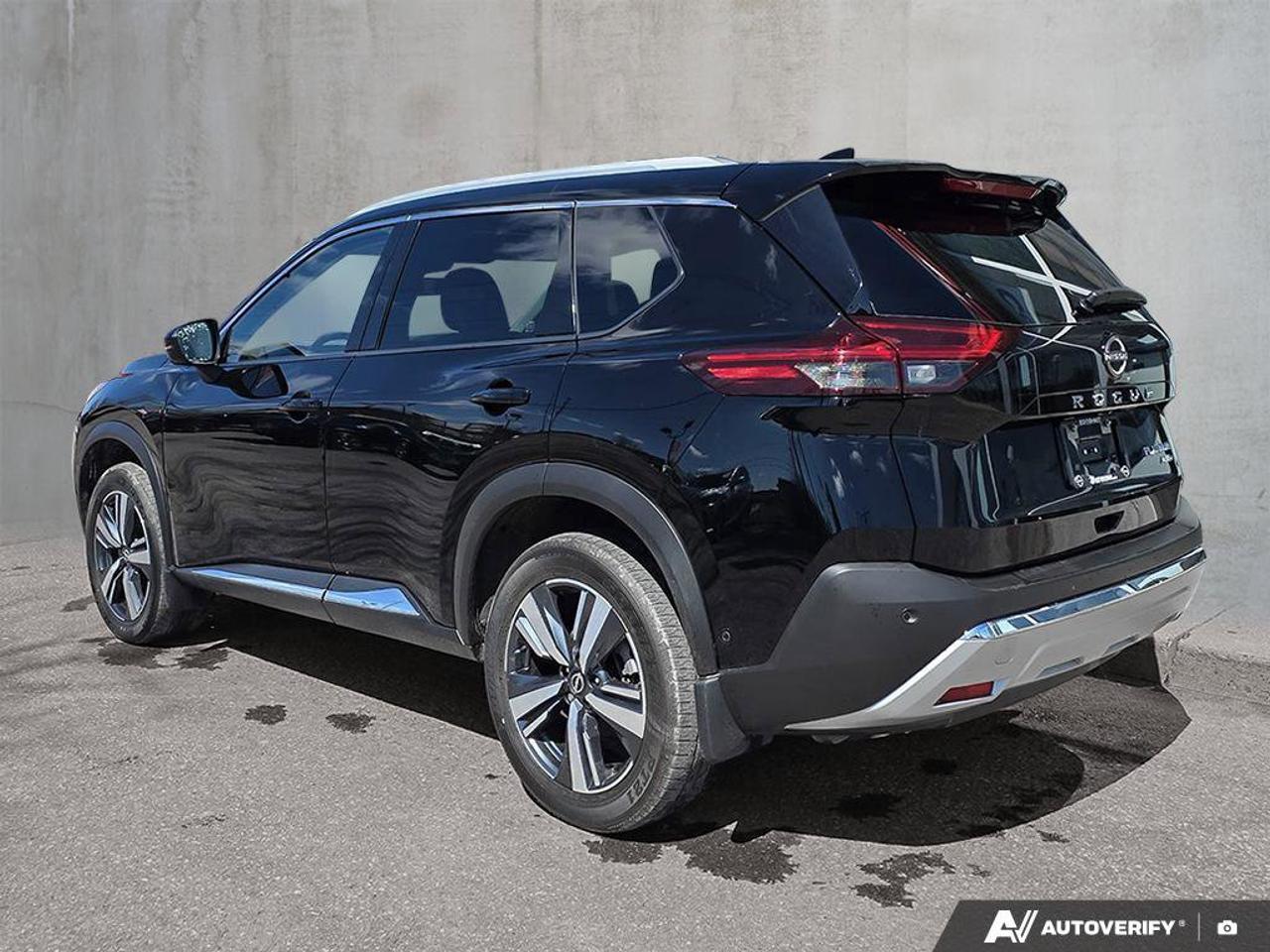 2023 Nissan Rogue Platinum AWD | Leather | 360 View | Apple Car Play | Photo2