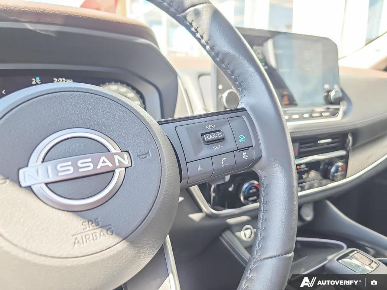 2023 Nissan Rogue Platinum AWD | Leather | 360 View | Apple Car Play | Photo