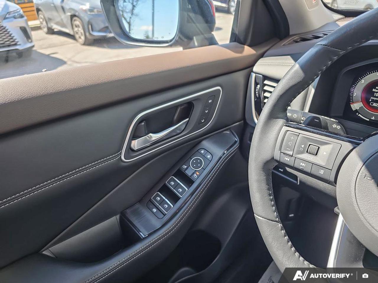 2023 Nissan Rogue Platinum AWD | Leather | 360 View | Apple Car Play | Photo