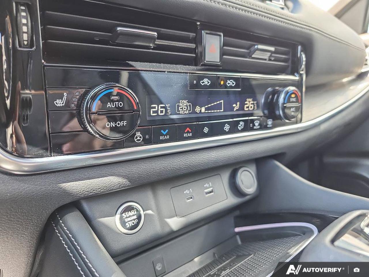 2023 Nissan Rogue Platinum AWD | Leather | 360 View | Apple Car Play | Photo