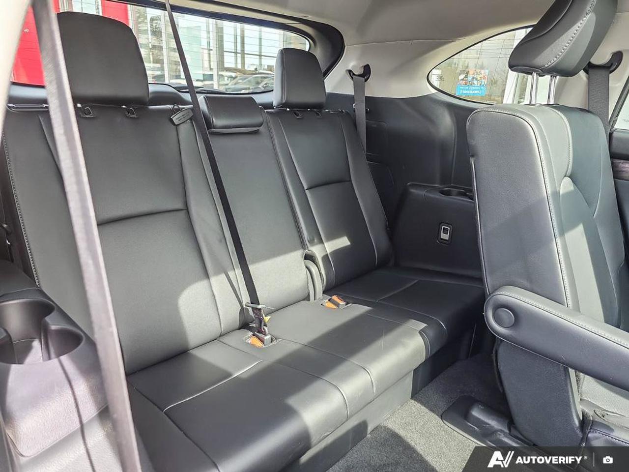2024 Toyota Highlander Hybrid Limited AWD | Wireless Apple Car Play | 360 View Cameras | Photo