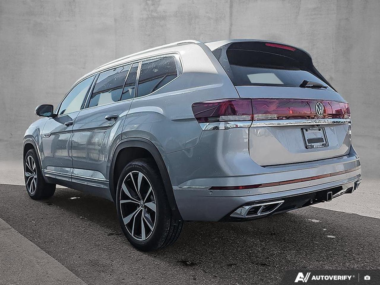 2025 Volkswagen Atlas Execline | Wireless Apple Car Play | Android Auto | Photo