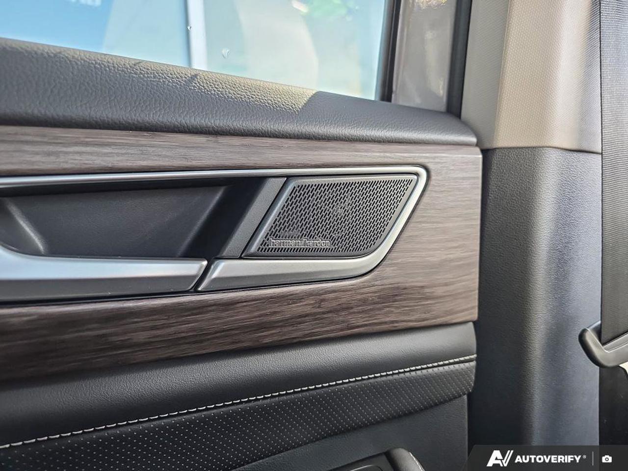 2025 Volkswagen Atlas Execline | Wireless Apple Car Play | Android Auto | Photo