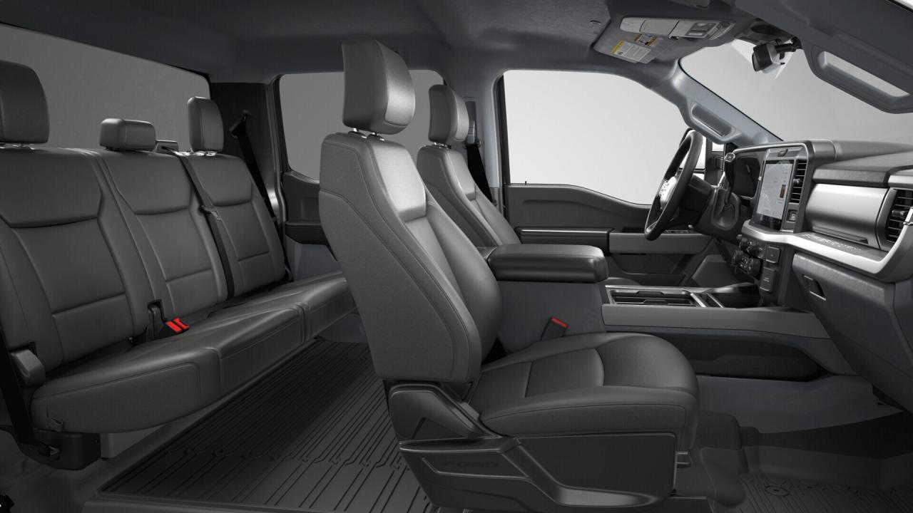 2026 Ford F-250 Super Duty SRW XLT Photo3