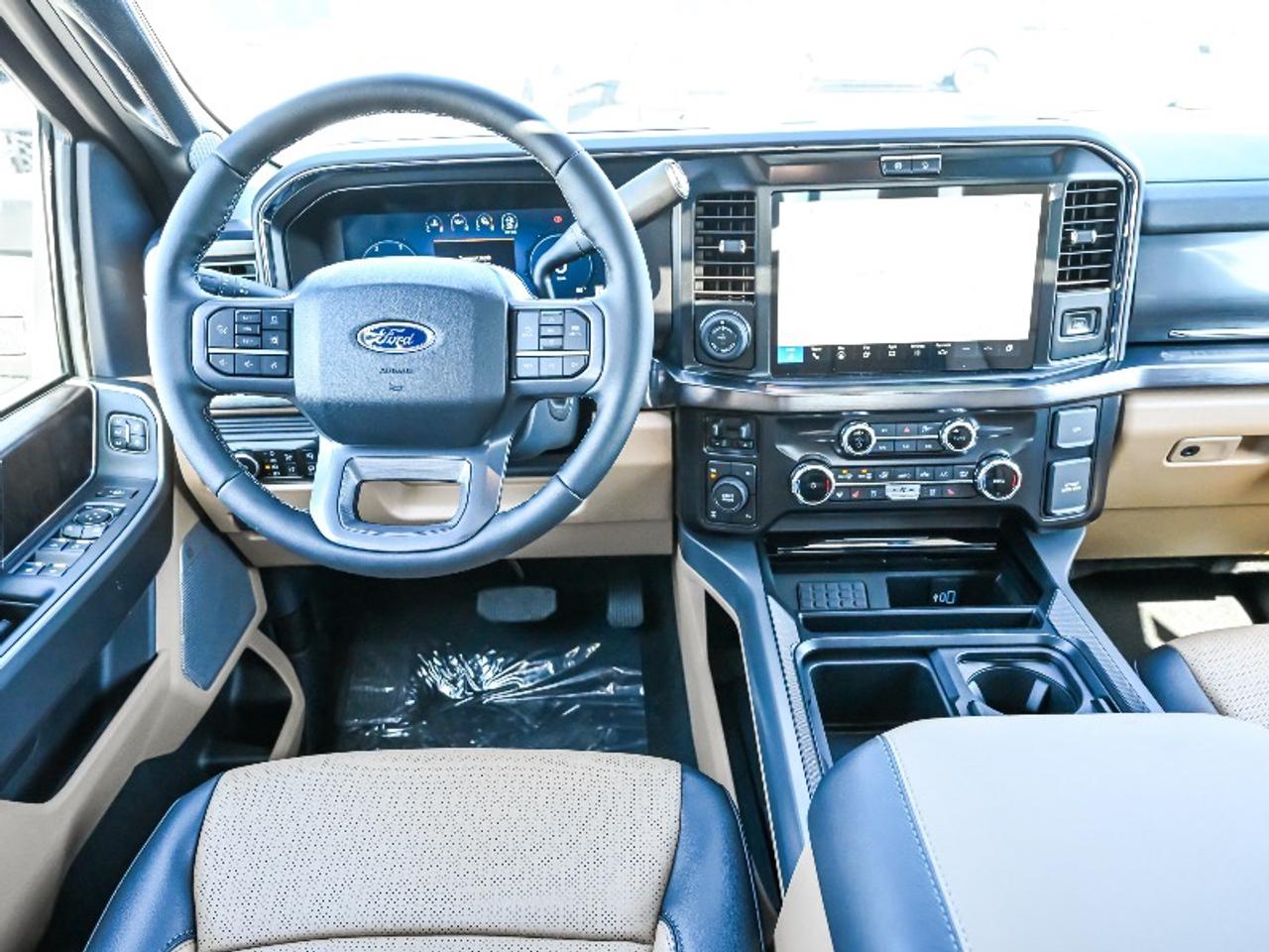 2026 Ford F-250 Super Duty SRW Lariat Photo