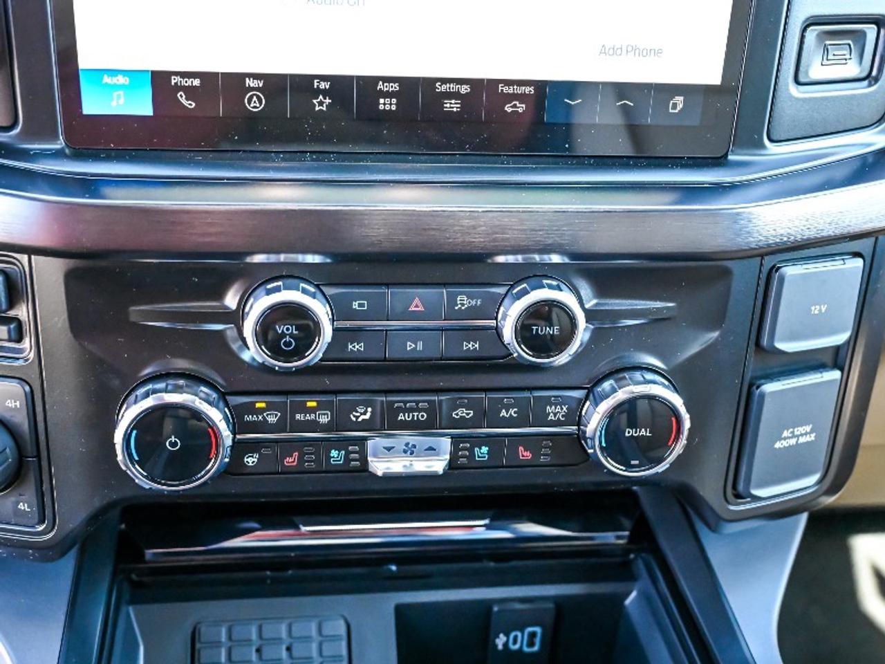 2026 Ford F-250 Super Duty SRW Lariat Photo