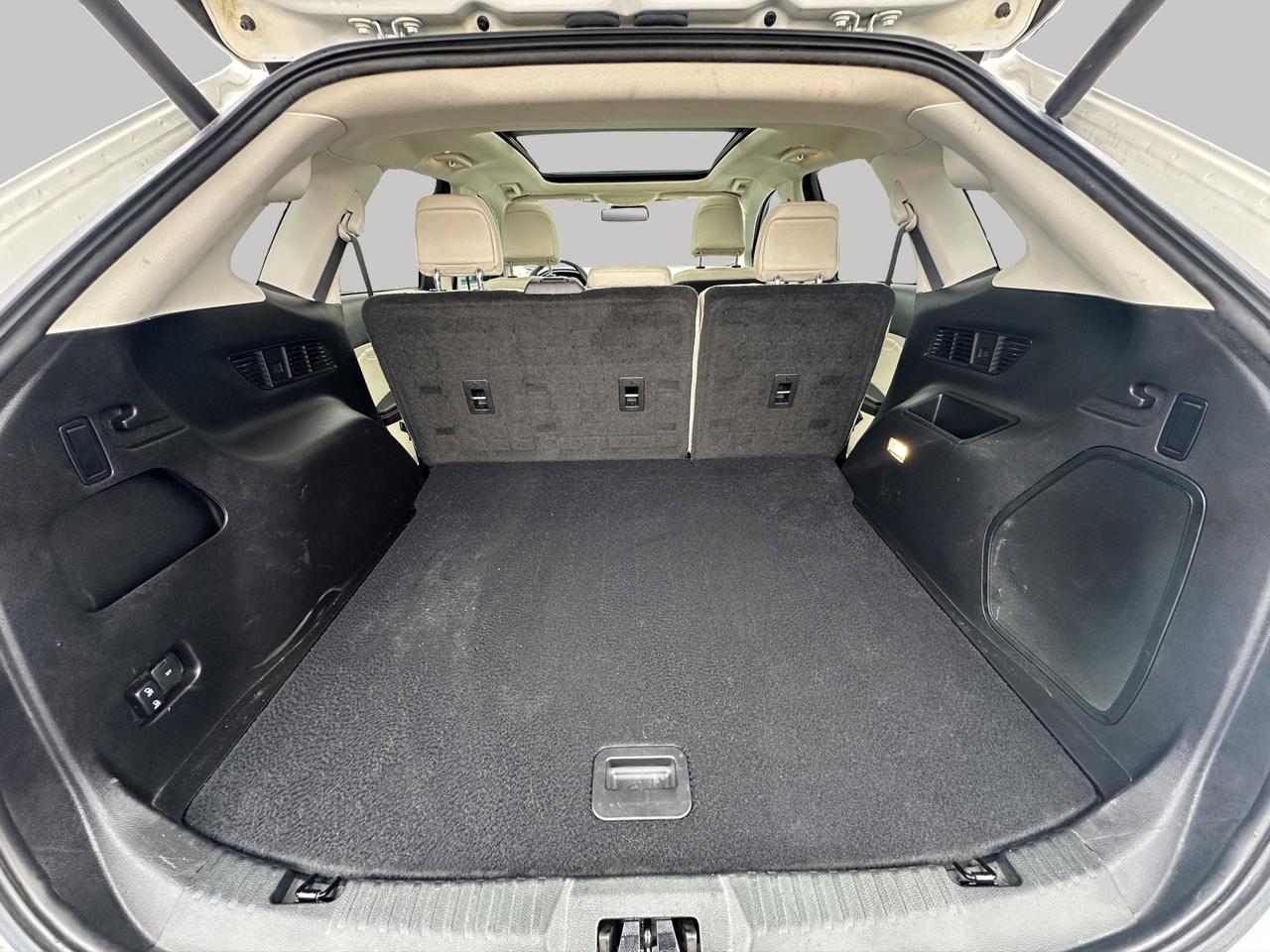 2023 Ford Edge Titanium | Reverse Cam | Heated Seats Photo