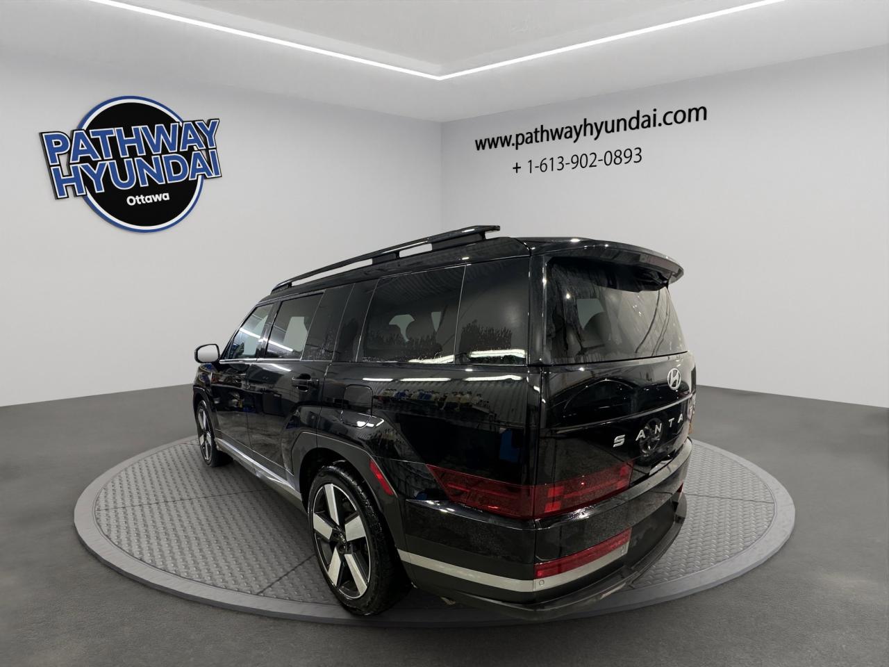 2024 Hyundai Santa Fe Hybrid Preferred | Reverse Cam | Heated Seats Photo4