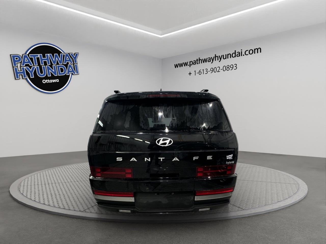 2024 Hyundai Santa Fe Hybrid Preferred | Reverse Cam | Heated Seats Photo