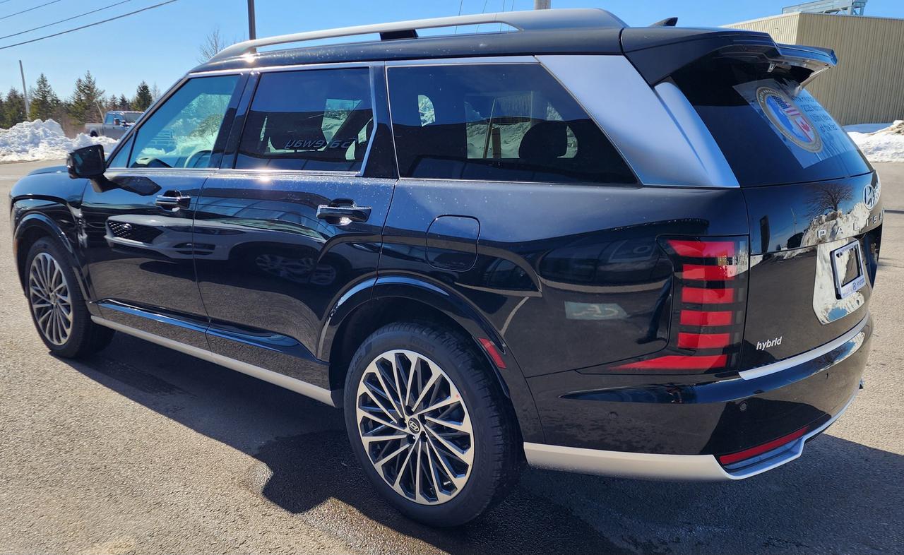 2026 Hyundai PALISADE ULTIMATE CALLIGRAPHY HEV Photo