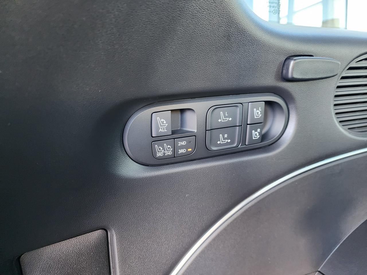 2026 Hyundai PALISADE ULTIMATE CALLIGRAPHY HEV Photo