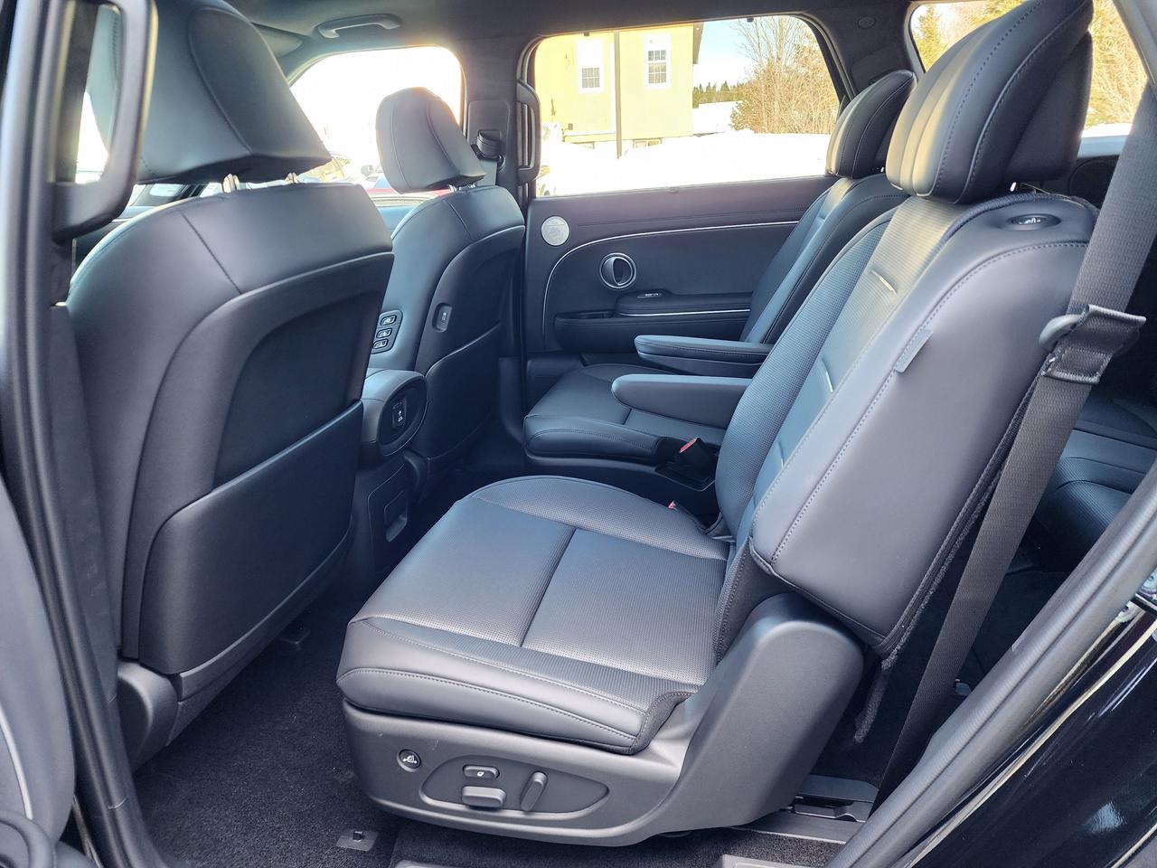 2026 Hyundai PALISADE ULTIMATE CALLIGRAPHY HEV Photo