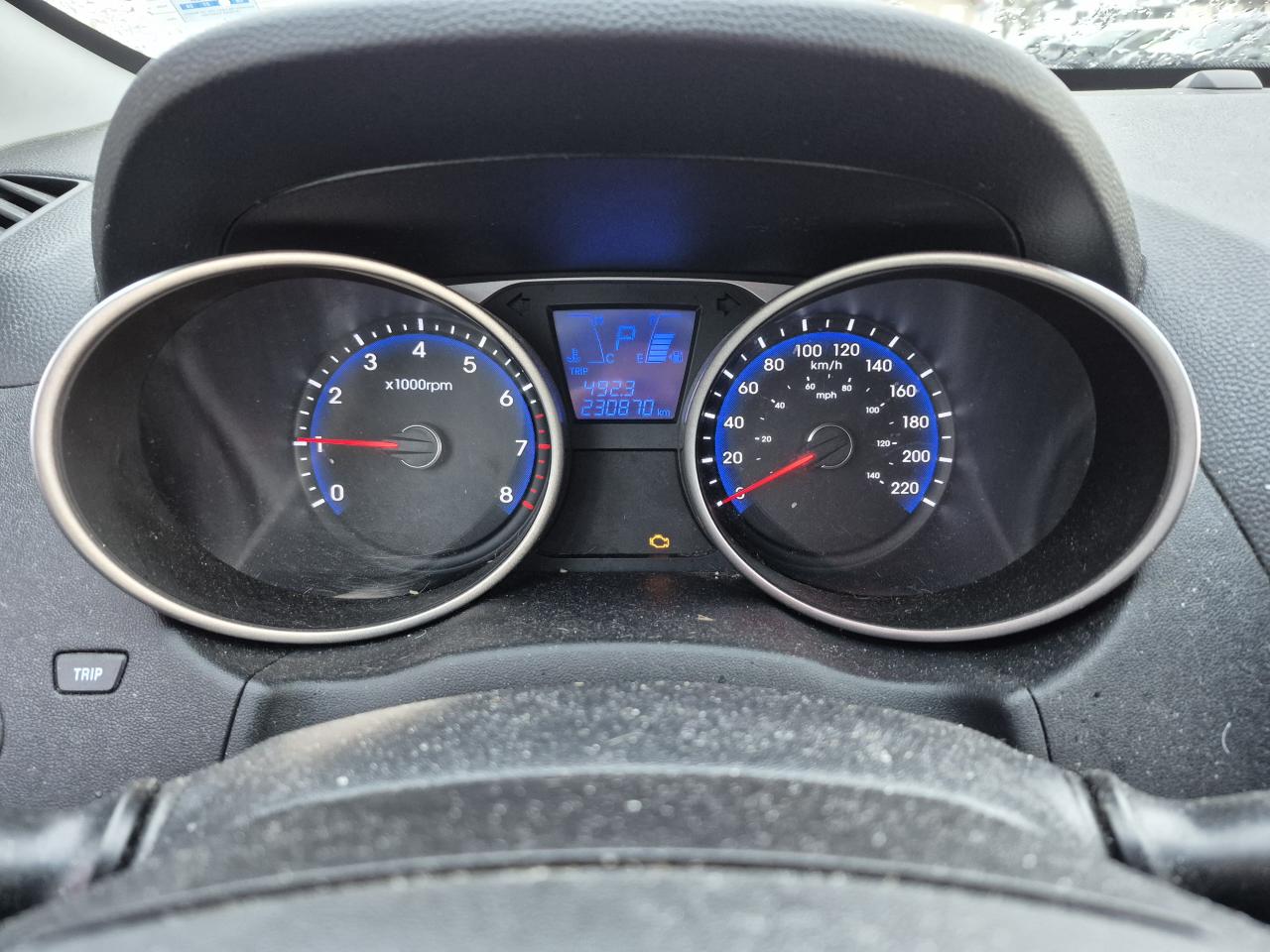 2013 Hyundai Tucson Premium EDITION AS IS Photo8