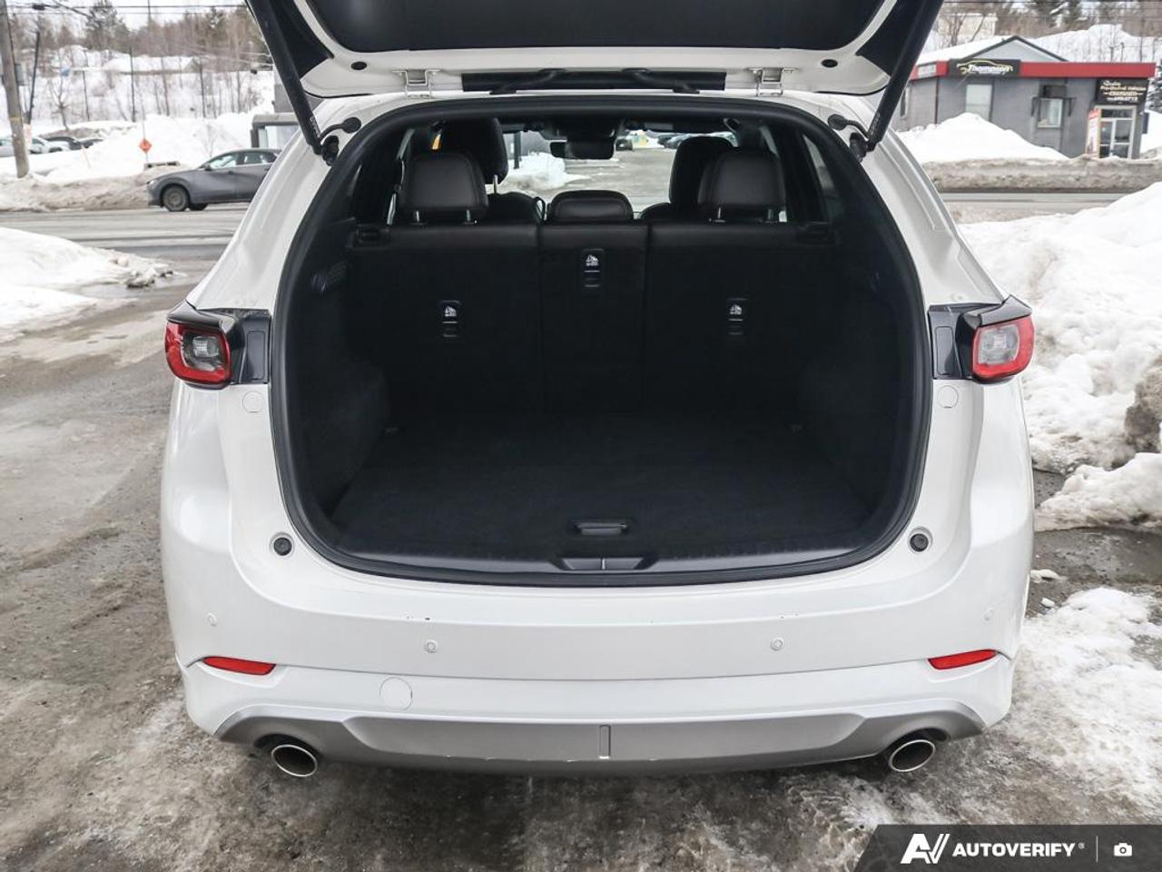2024 Mazda CX-5 Signature Photo