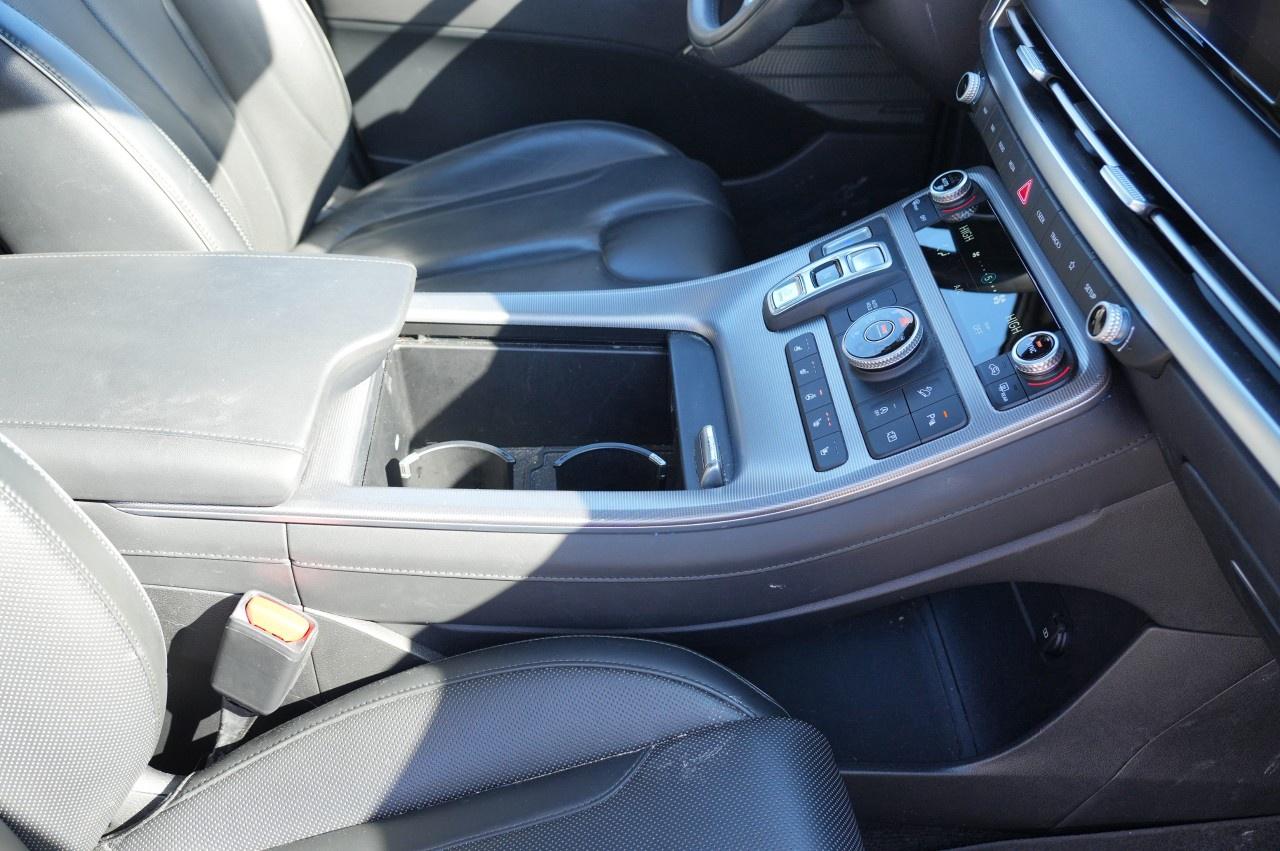 2024 Hyundai PALISADE Ultimate Calligraphy 7-Passenger AWD Photo