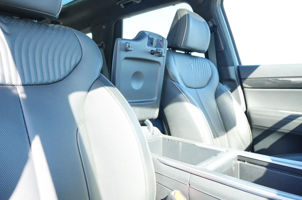 2024 Hyundai PALISADE Ultimate Calligraphy 7-Passenger AWD Photo