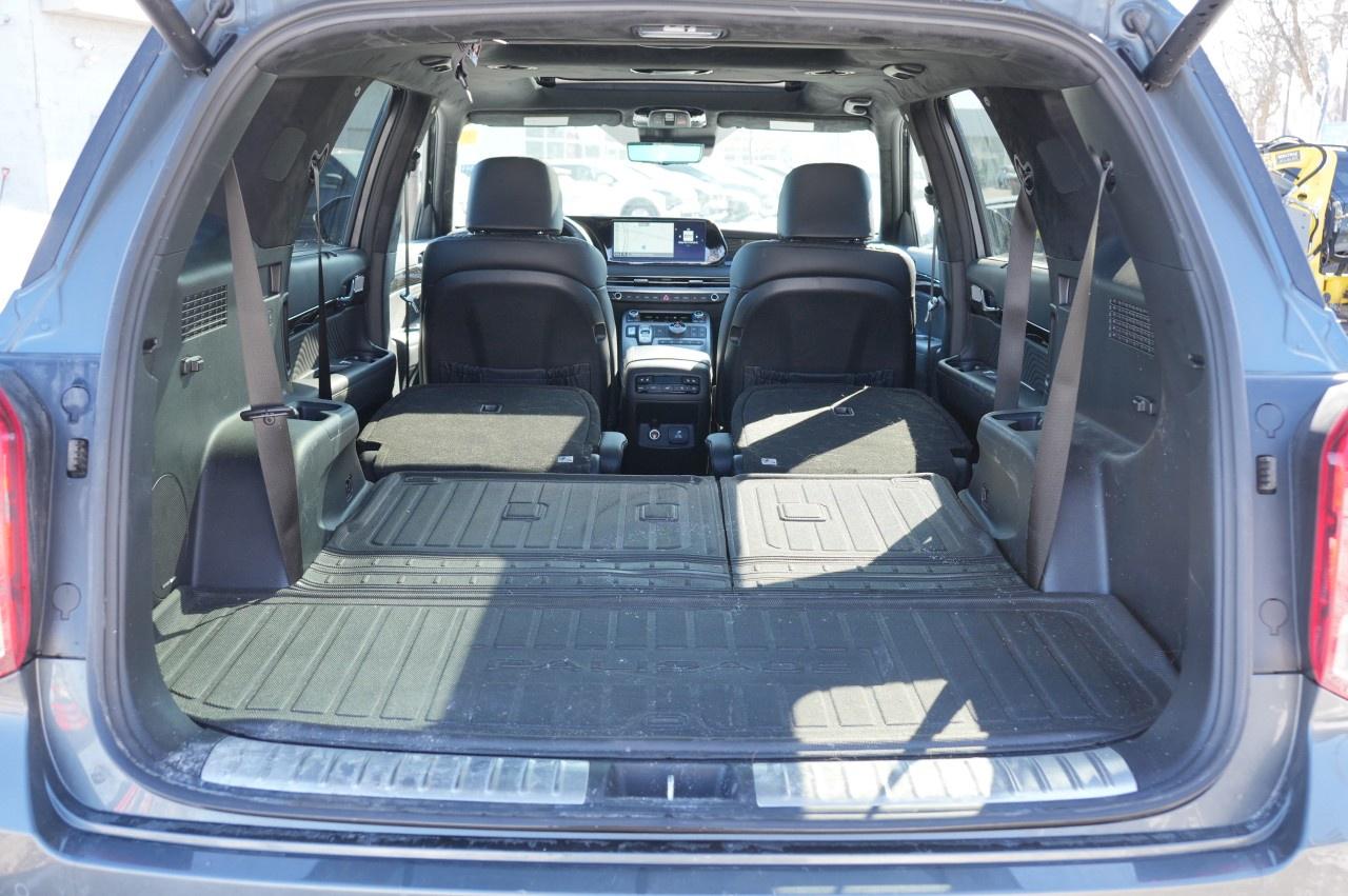 2024 Hyundai PALISADE Ultimate Calligraphy 7-Passenger AWD Photo
