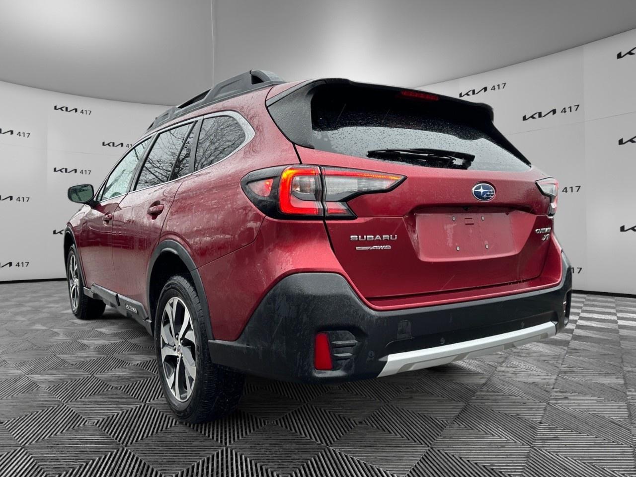 2020 Subaru Outback 2.4i Limited XT Photo2