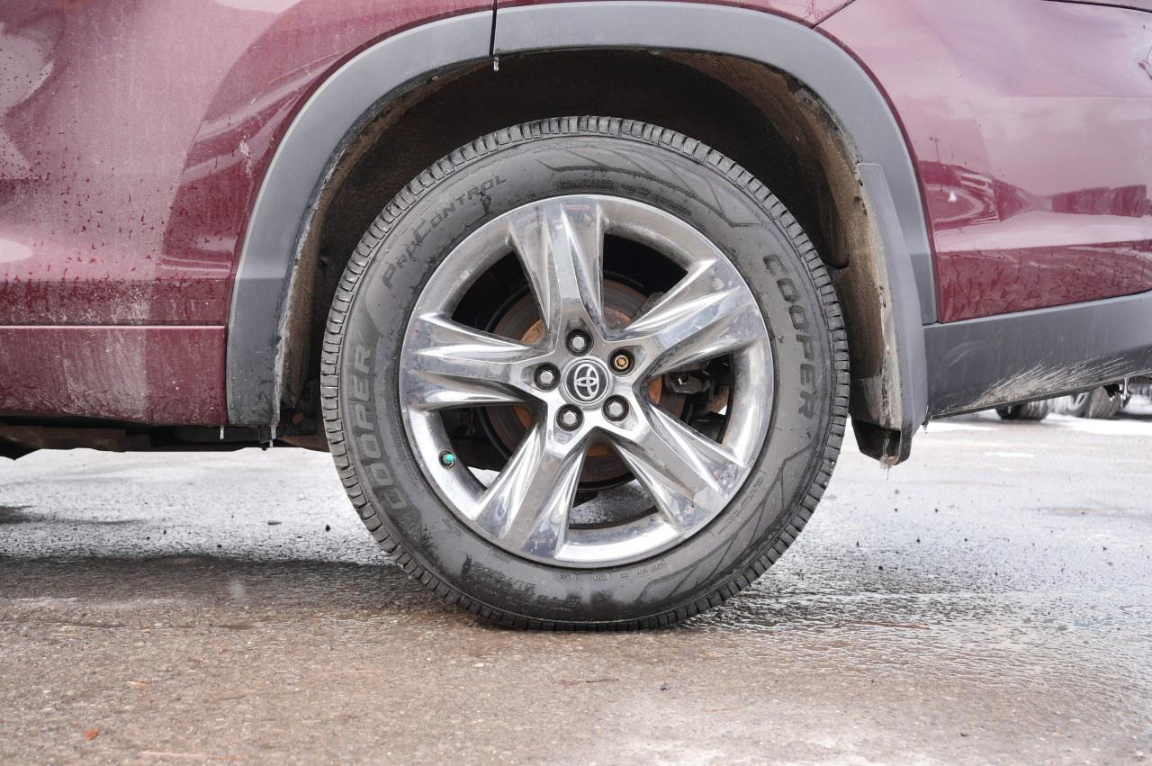 2019 Toyota Highlander AWD limited Photo