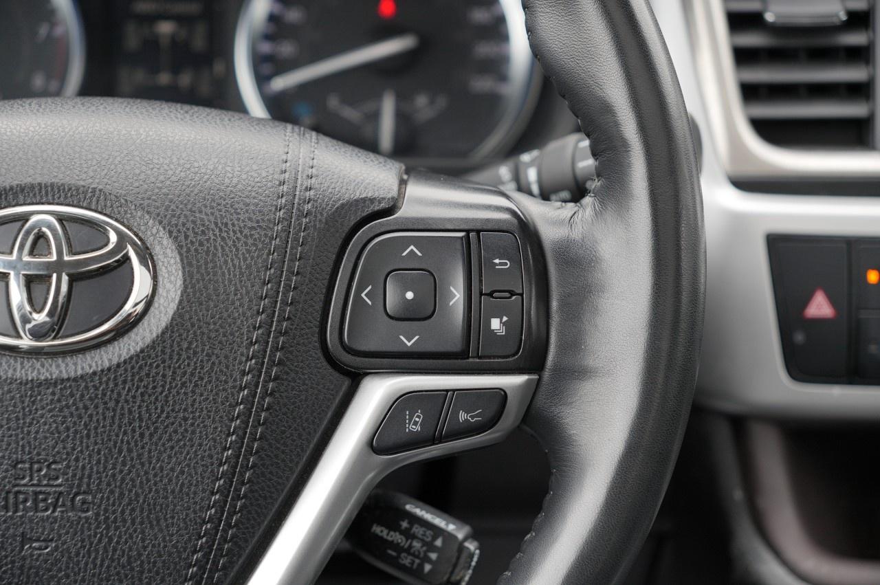 2019 Toyota Highlander AWD limited Photo