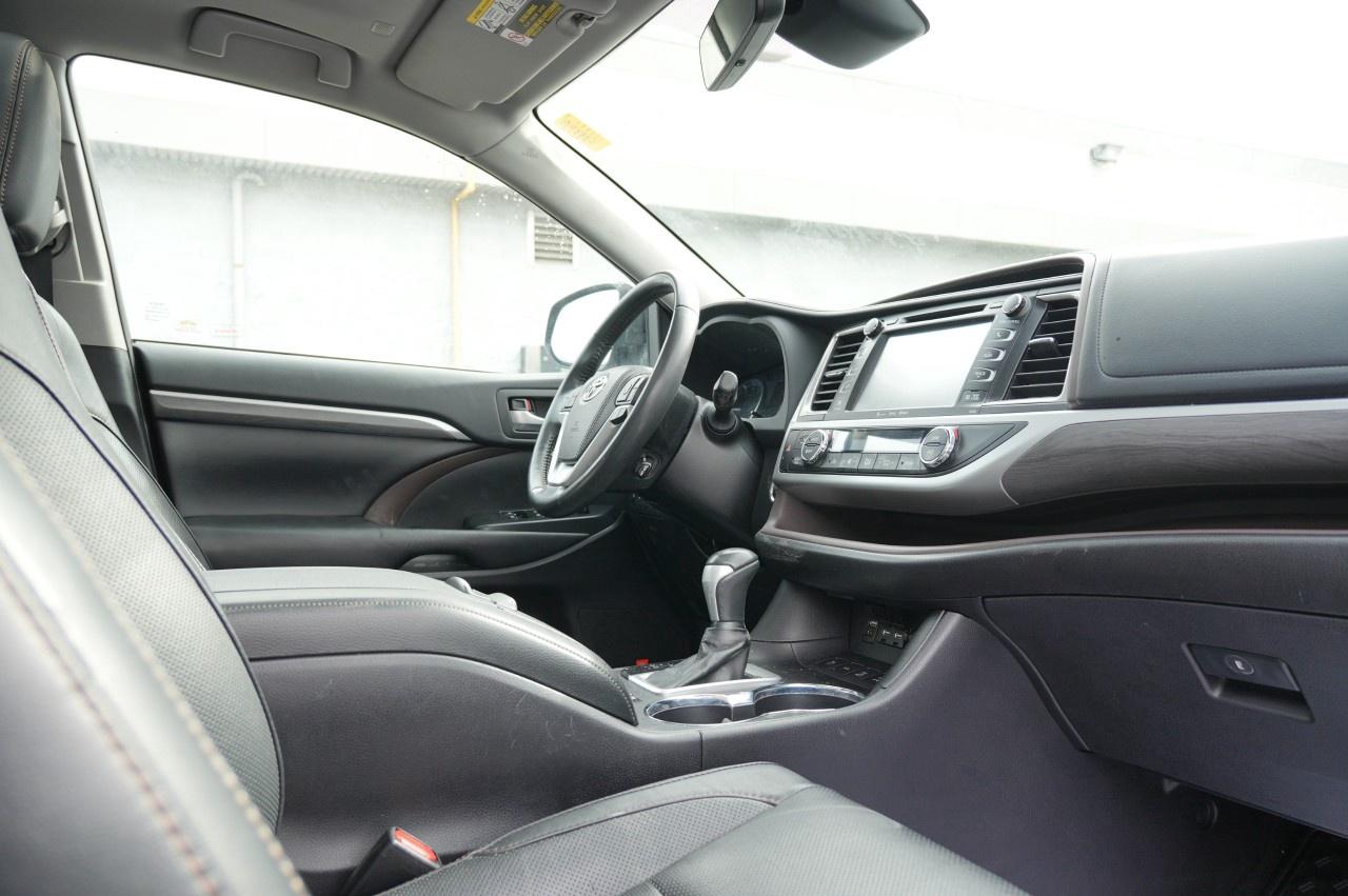 2019 Toyota Highlander AWD limited Photo