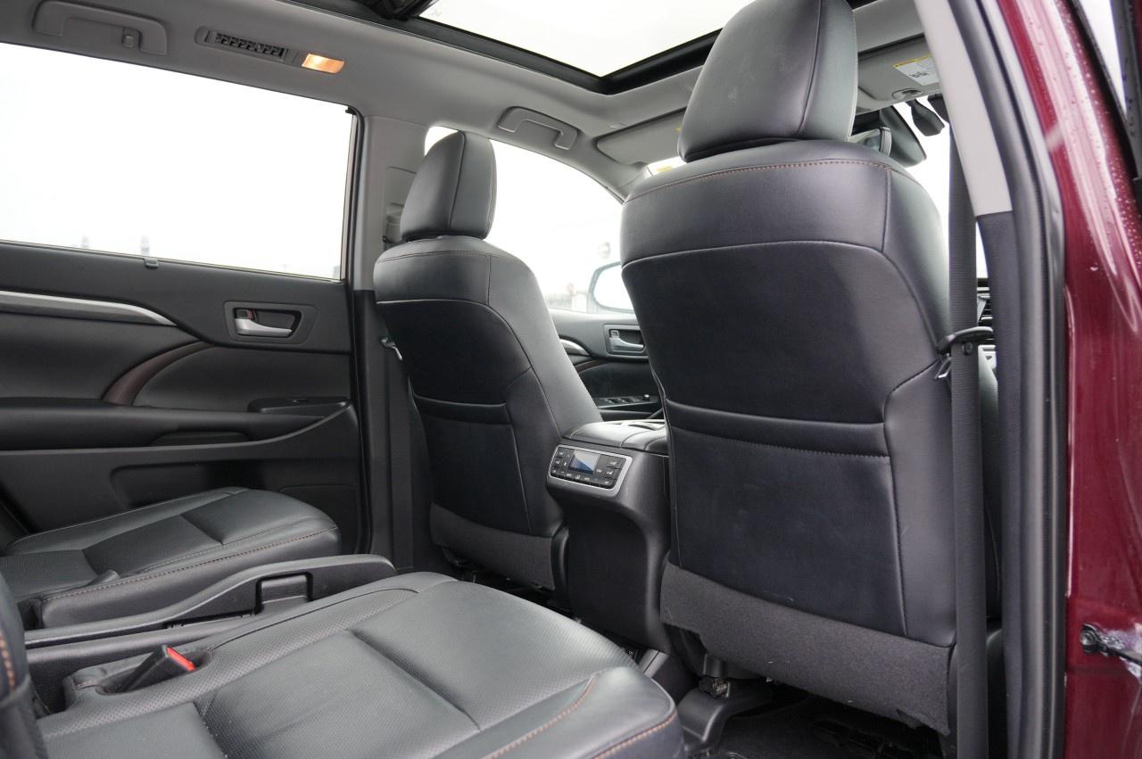2019 Toyota Highlander AWD limited Photo