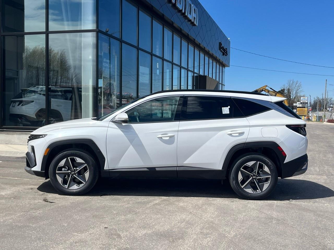 2026 Hyundai Tucson Preferred AWD w/Trend Pkg [TUCWDK2EPMTM] Photo