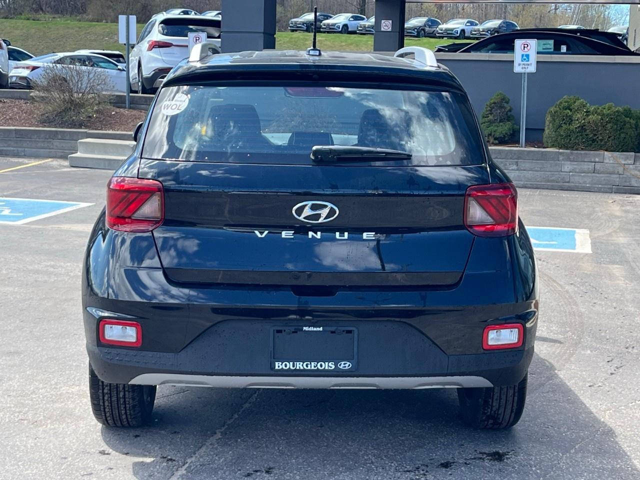 2026 Hyundai Venue Ultimate IVT w/Black Interior Photo
