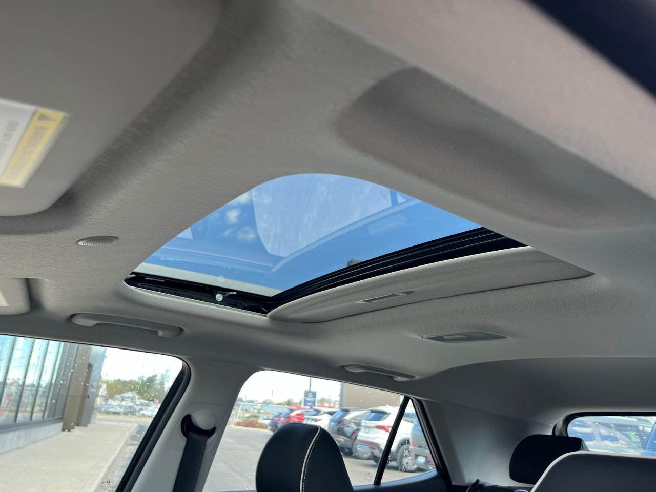 2026 Hyundai Venue Ultimate IVT w/Black Interior Photo