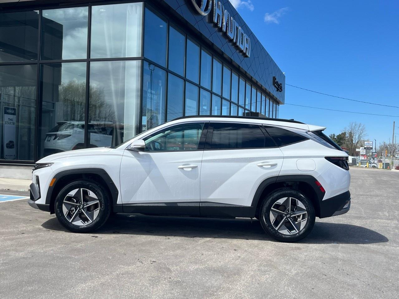 2026 Hyundai Tucson Preferred AWD w/Trend Pkg [TUCWDK2EPMTM] Photo