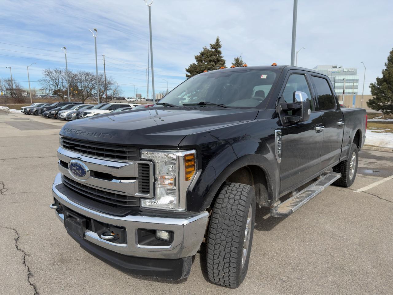 2018 Ford F-250 XLT 603A|PREM PKG|CONSOLE|HEATED STS|TONNEAU|SVC RECOR Photo