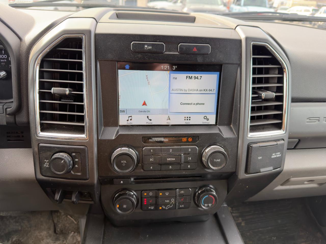 2018 Ford F-250 XLT 603A|PREM PKG|CONSOLE|HEATED STS|TONNEAU|SVC RECOR Photo