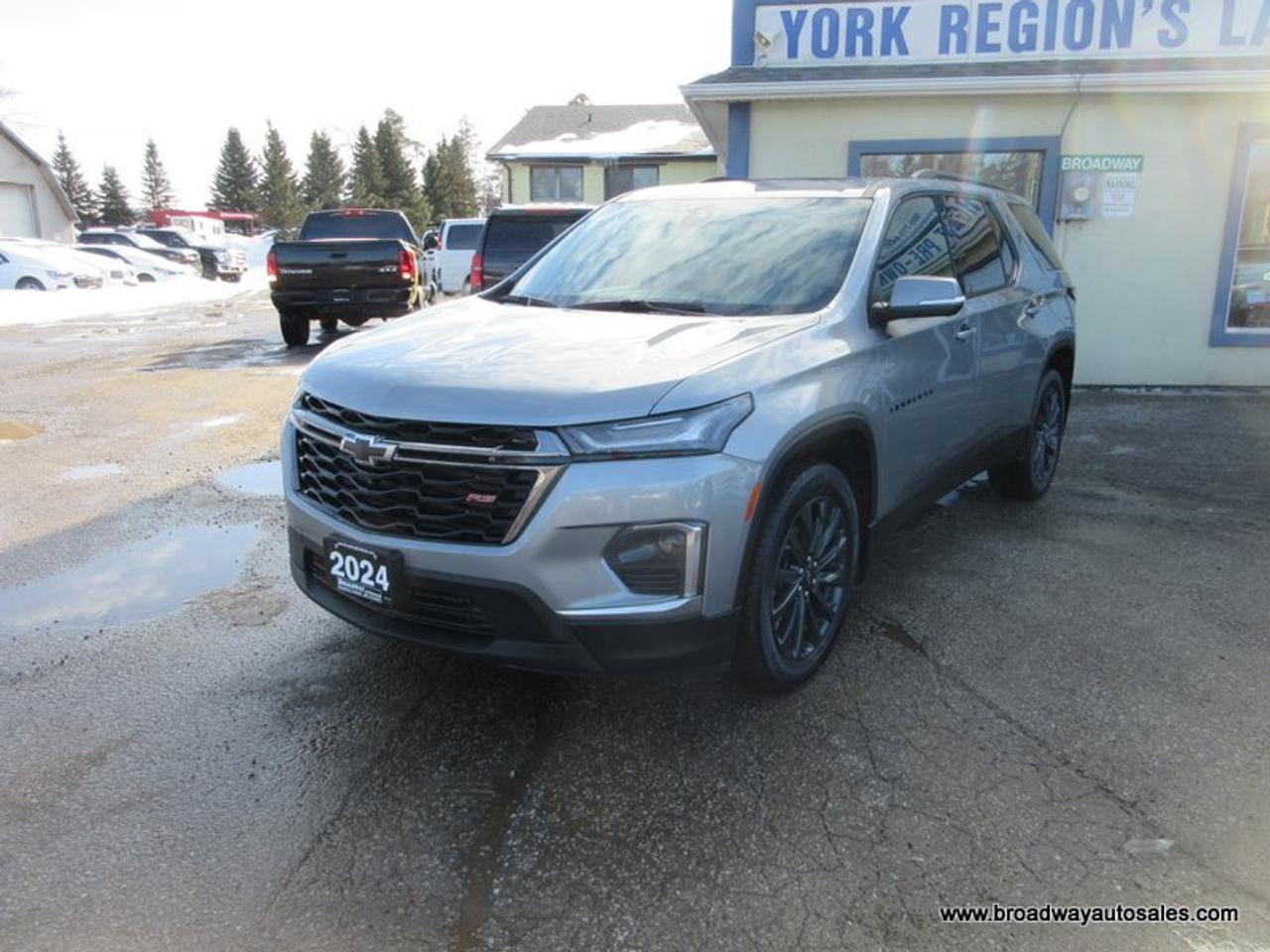 2024 Chevrolet Traverse Limited ALL-WHEEL DRIVE RS-PACKAGE 7 PASSENGER 3.6L - V6.. CAPTAINS & 3RD ROW.. NAVIGATION.. DUAL SUNROOF.. LEATHER.. HEATED SEATS & WHEEL.. Photo2