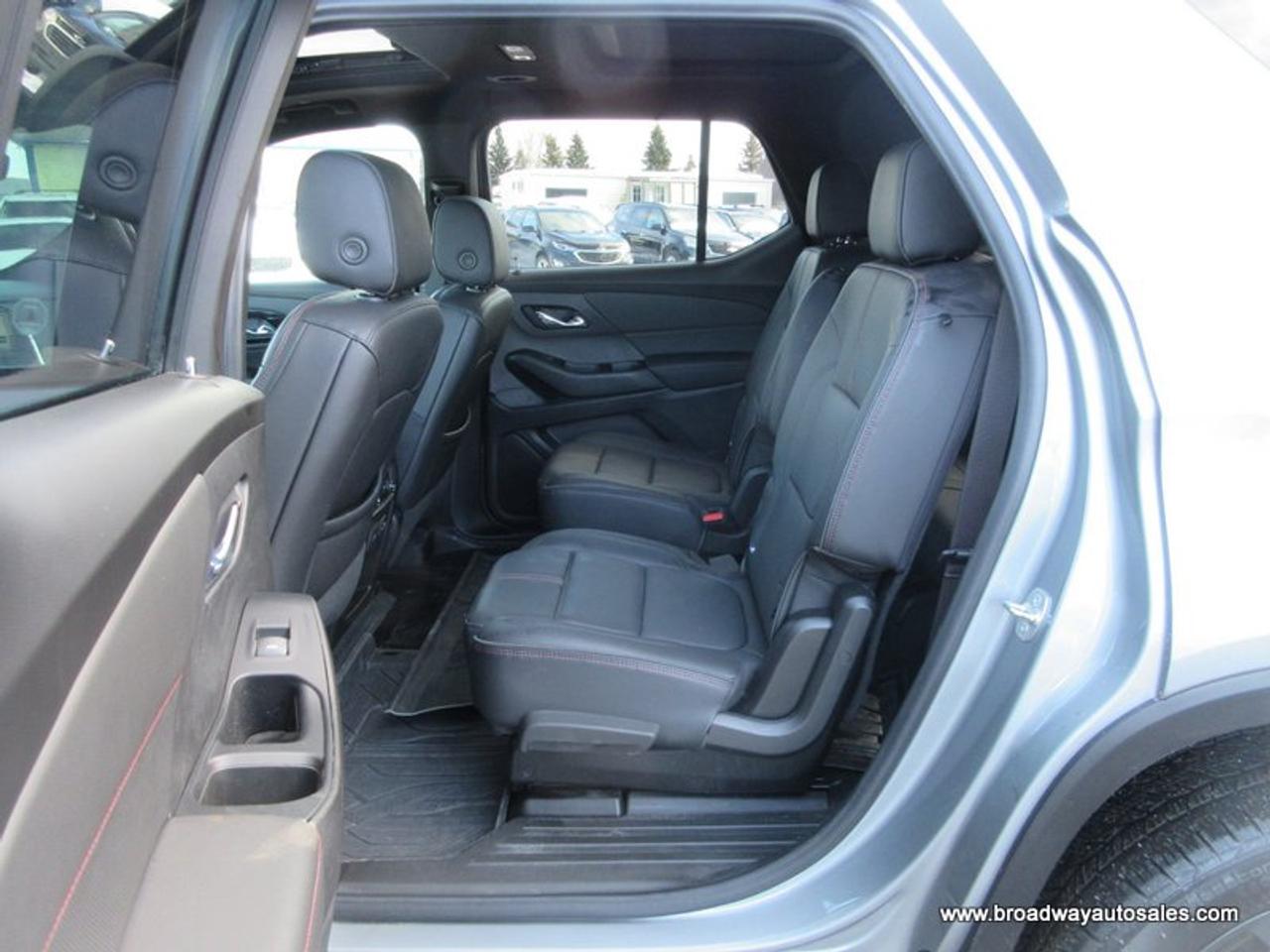 2024 Chevrolet Traverse Limited ALL-WHEEL DRIVE RS-PACKAGE 7 PASSENGER 3.6L - V6.. CAPTAINS & 3RD ROW.. NAVIGATION.. DUAL SUNROOF.. LEATHER.. HEATED SEATS & WHEEL.. Photo