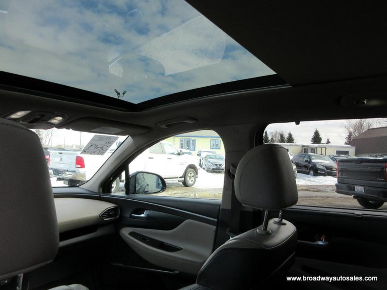 2019 Hyundai Santa Fe ALL-WHEEL DRIVE SEL-MODEL 5 PASSENGER 2.0L - TURBO.. DRIVE-MODE-SELECT.. PANORAMIC SUNROOF.. LEATHER.. HEATED SEATS & WHEEL.. Photo