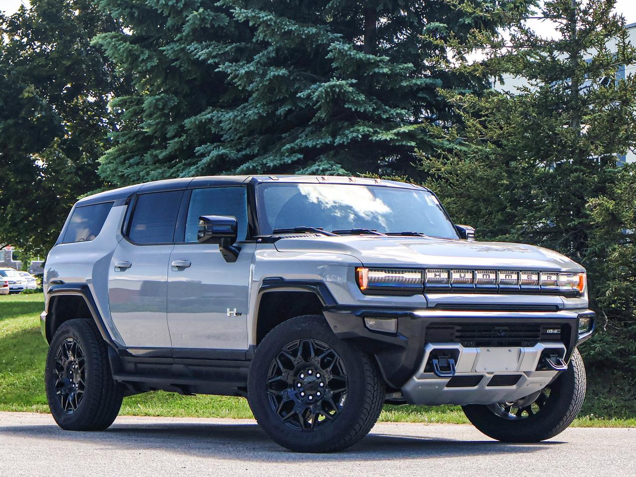 2026 GMC HUMMER EV SUV 2X Photo