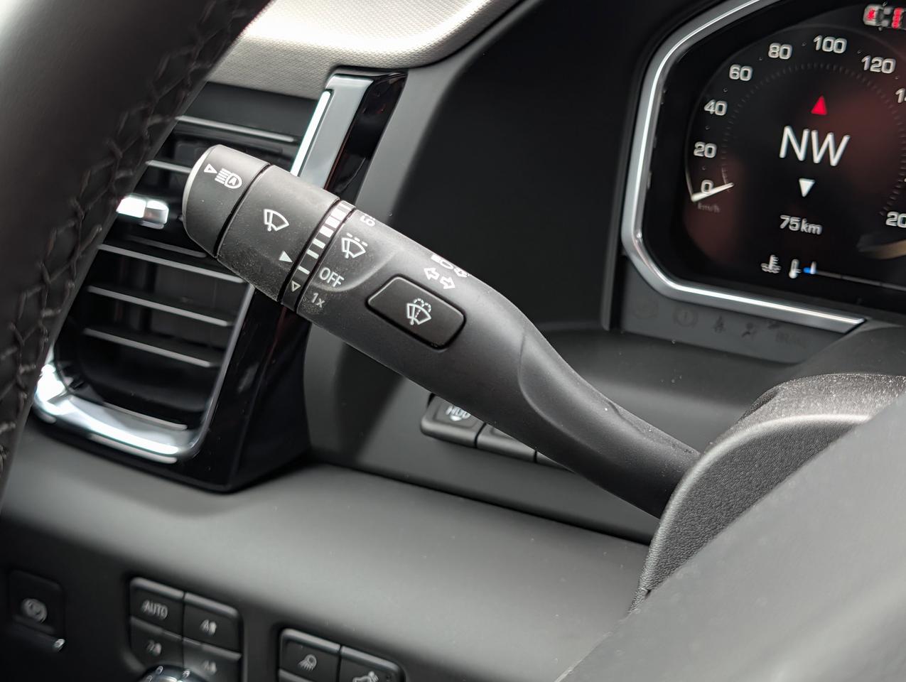 2026 GMC SIERRA 2500HD DENALI Photo