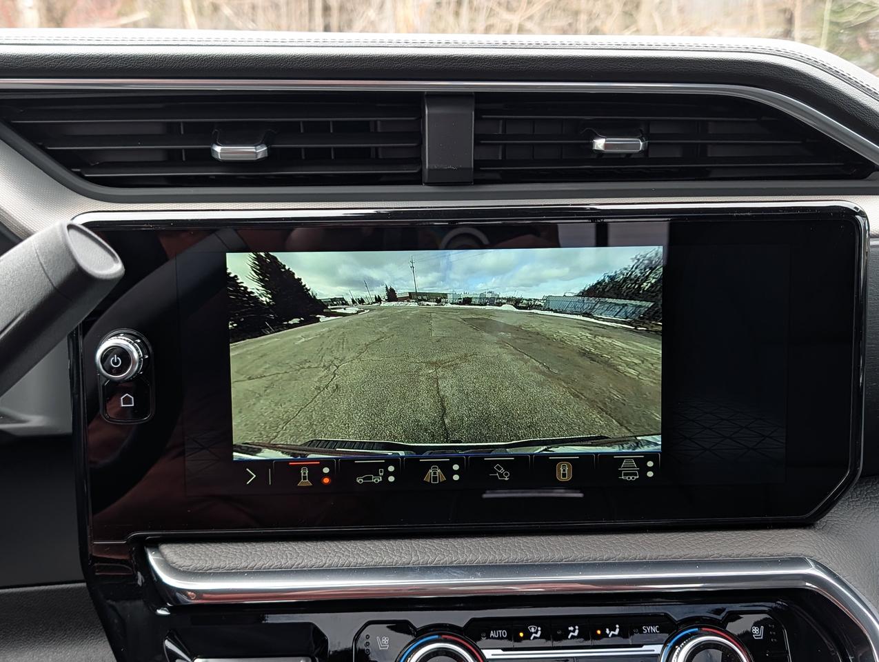 2026 GMC SIERRA 2500HD DENALI Photo