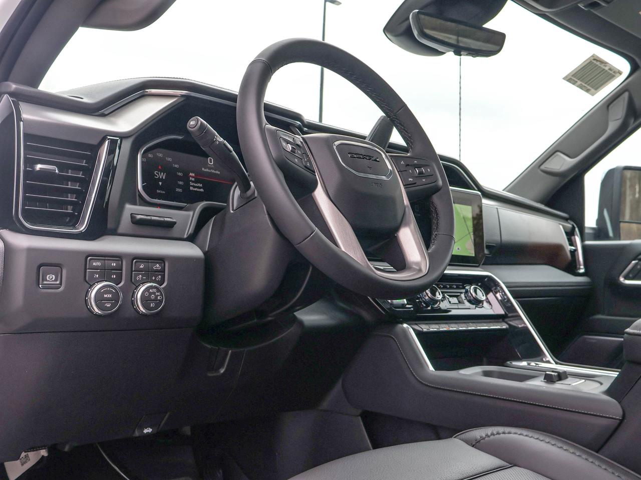 2026 GMC SIERRA 2500HD DENALI Photo