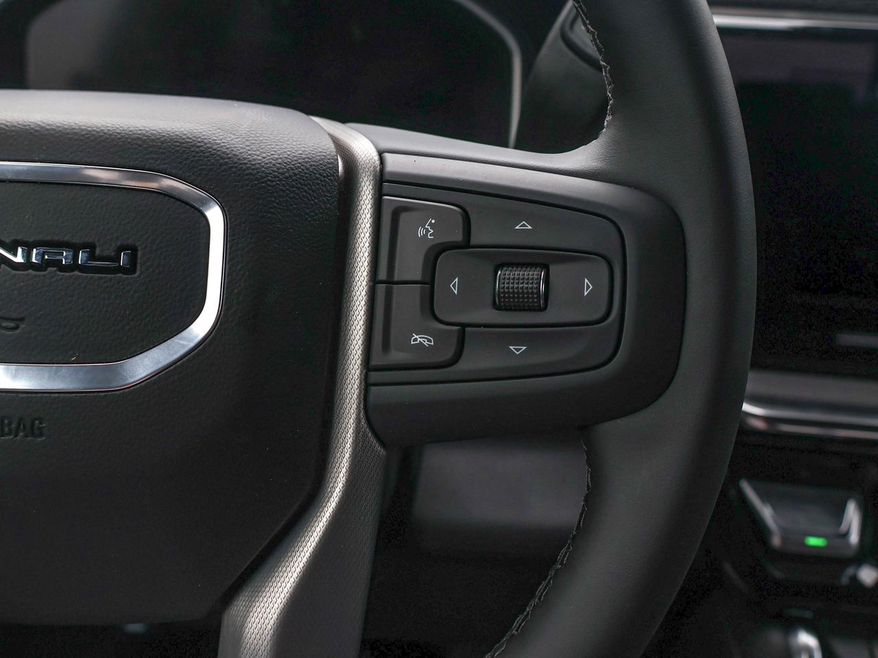 2026 GMC SIERRA 2500HD DENALI Photo