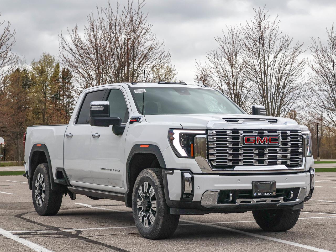 2026 GMC SIERRA 2500HD DENALI Photo4