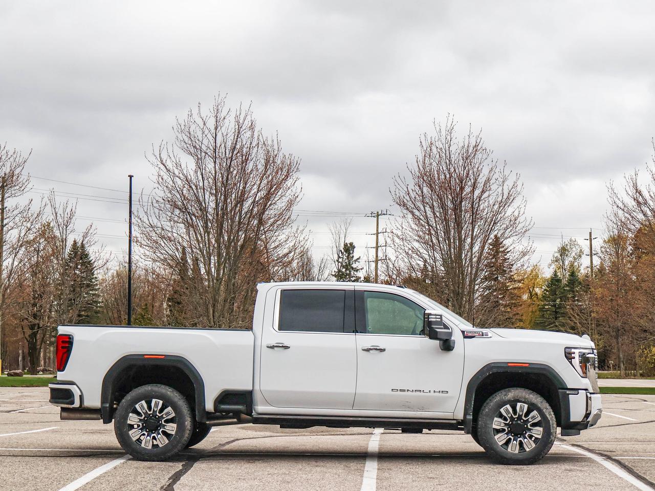 2026 GMC SIERRA 2500HD DENALI Photo2