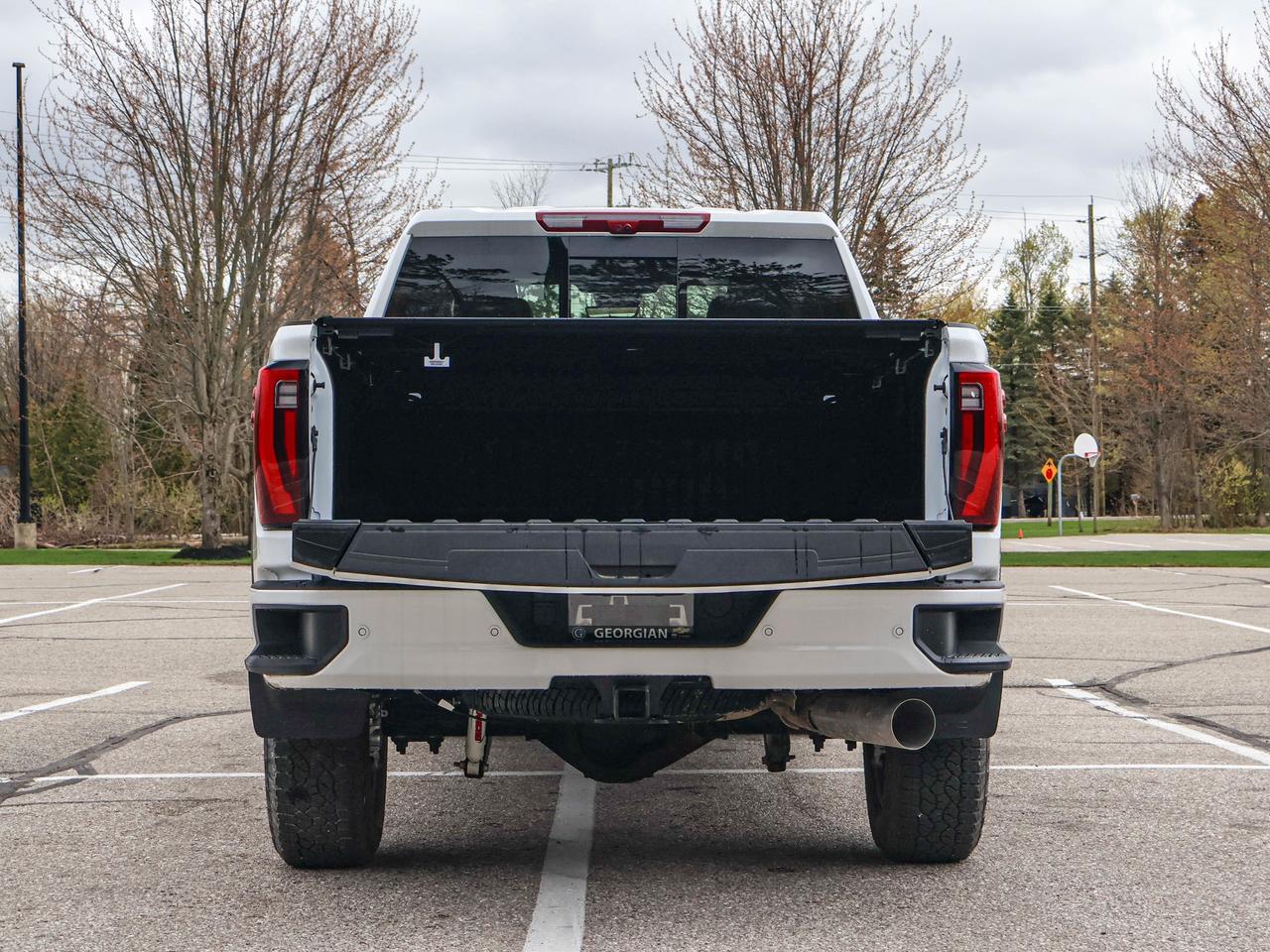 2026 GMC SIERRA 2500HD DENALI Photo