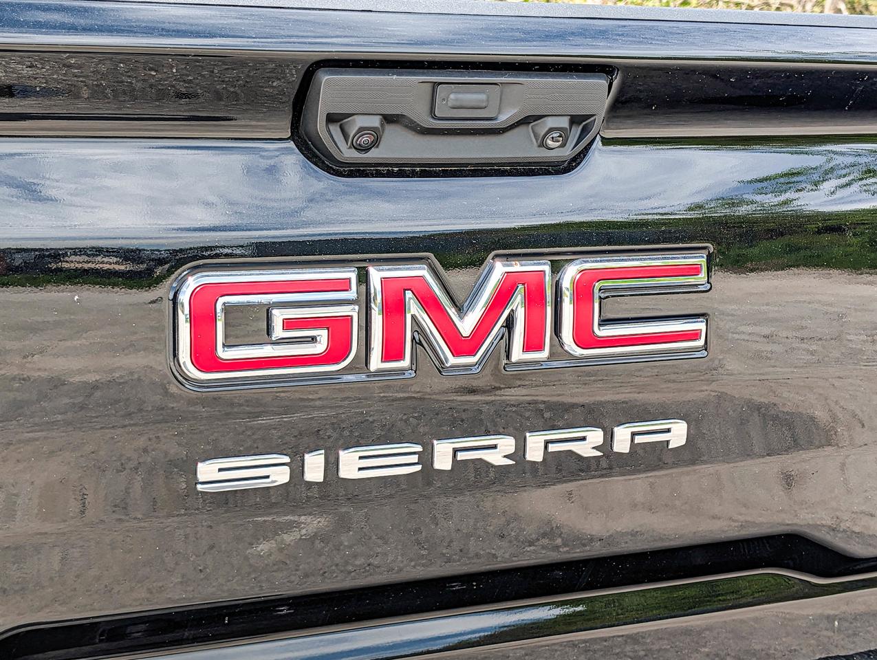 2026 GMC Sierra 3500HD Pro Photo