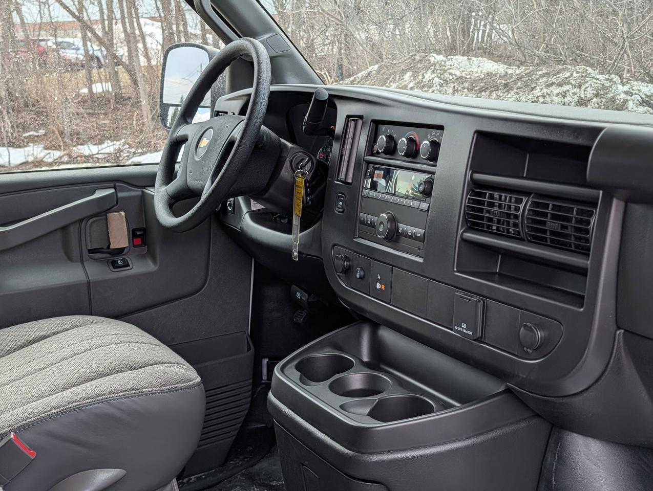 2026 Chevrolet Express Cargo Van  Photo