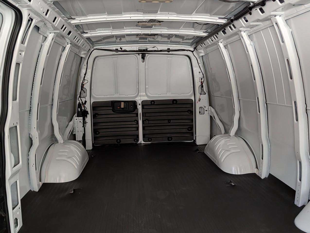2026 Chevrolet Express Cargo Van  Photo