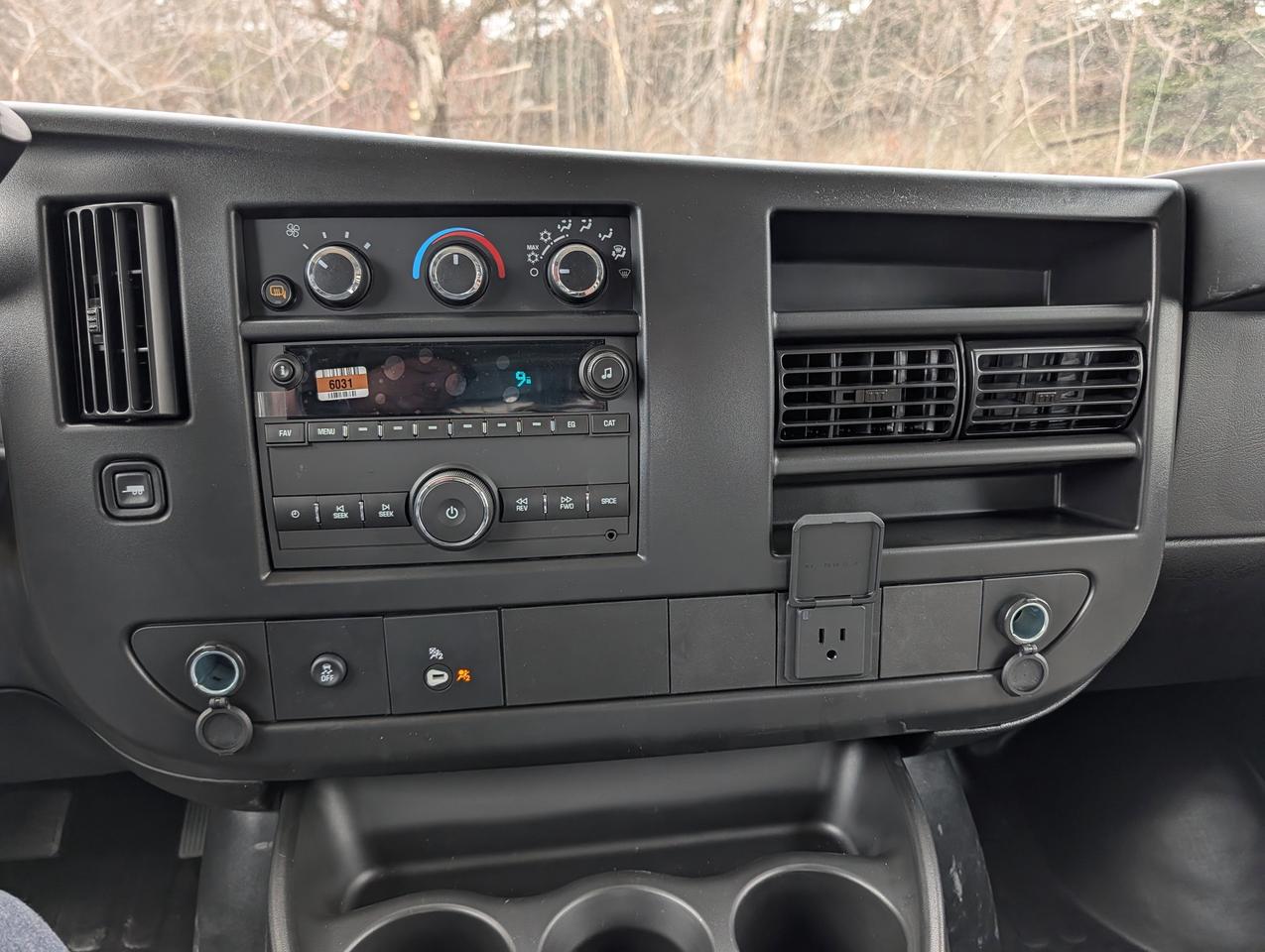 2026 GMC Savana Cargo Van  Photo
