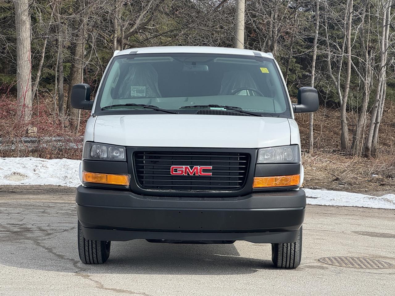 2026 GMC Savana Cargo Van  Photo4