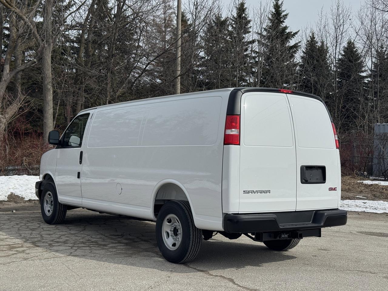 2026 GMC Savana Cargo Van  Photo
