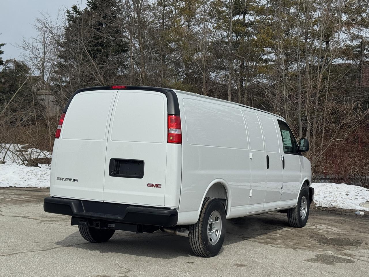 2026 GMC Savana Cargo Van  Photo